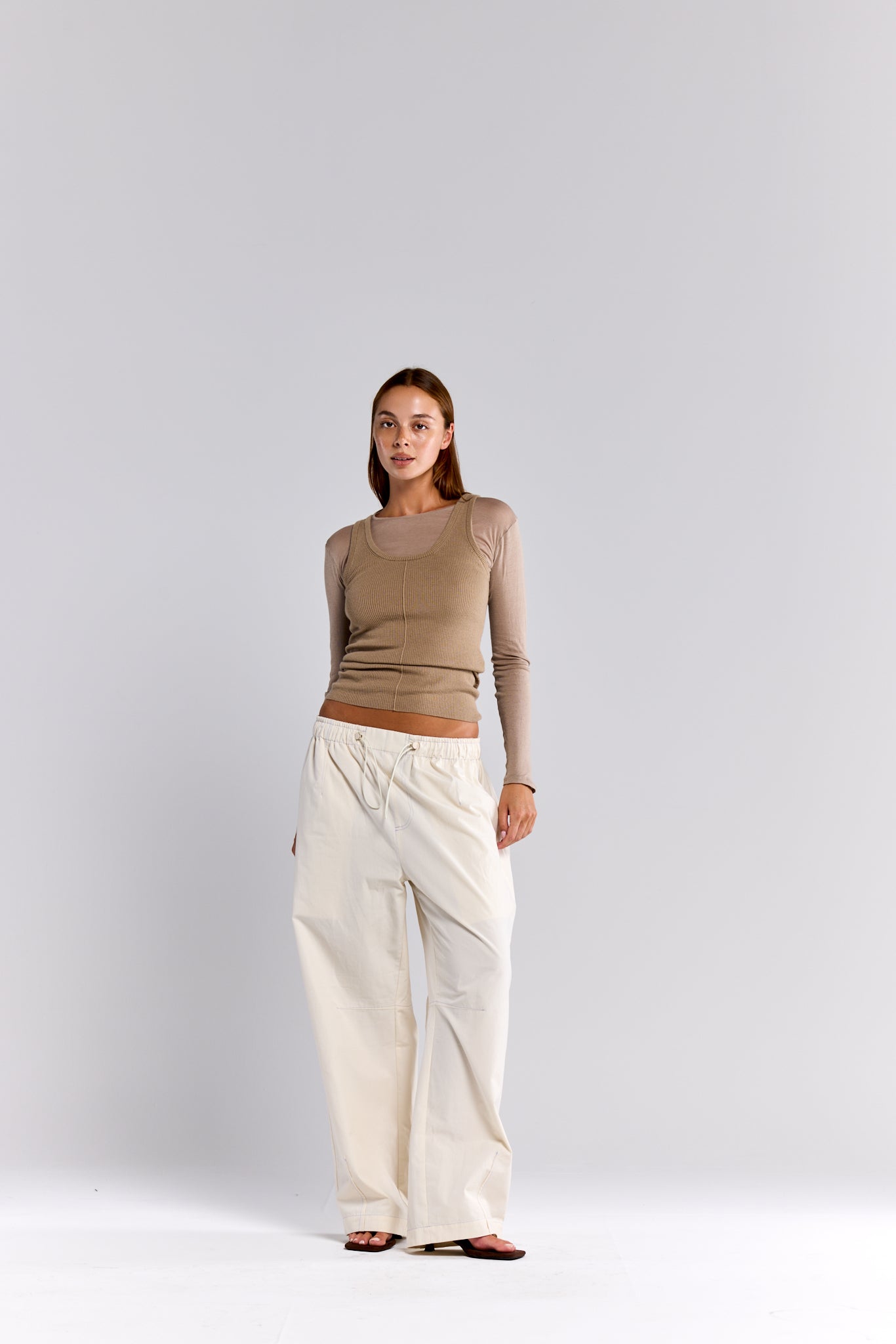LOB PARACHUTE PANT — MILK